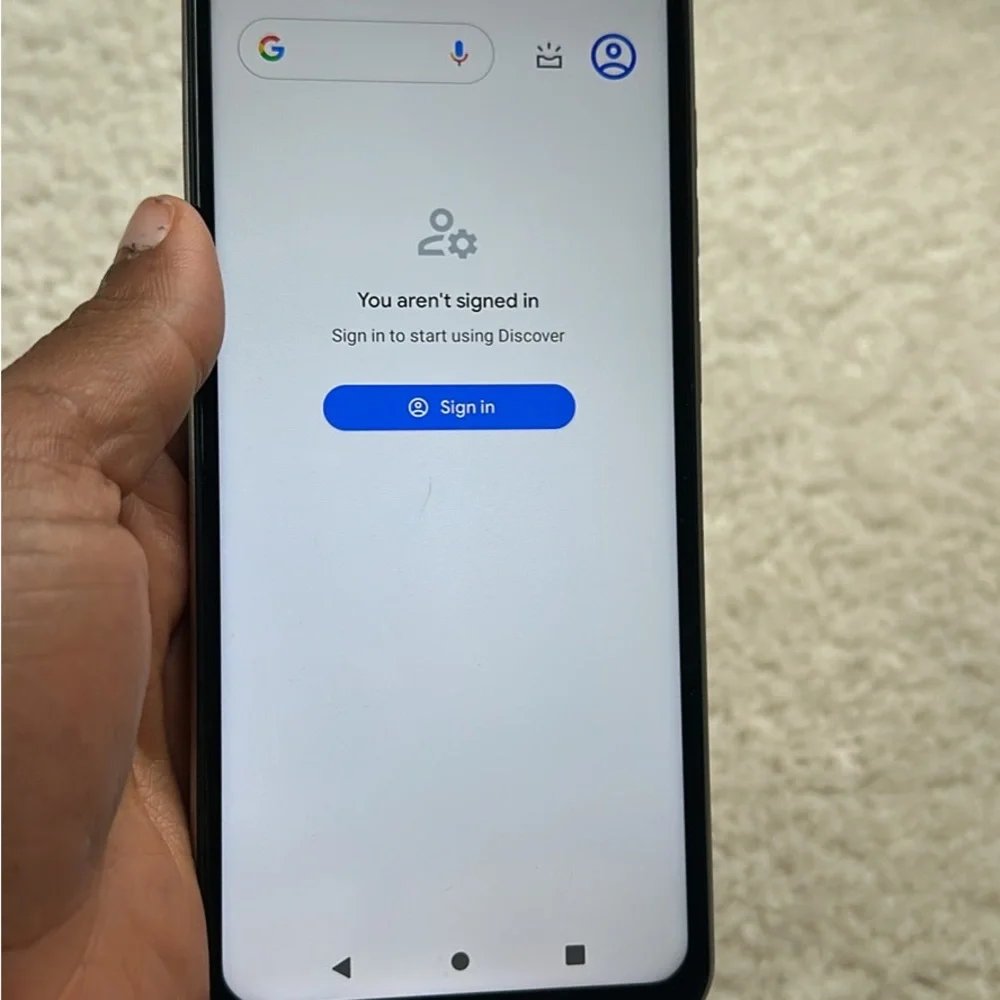 Android phone - Silver